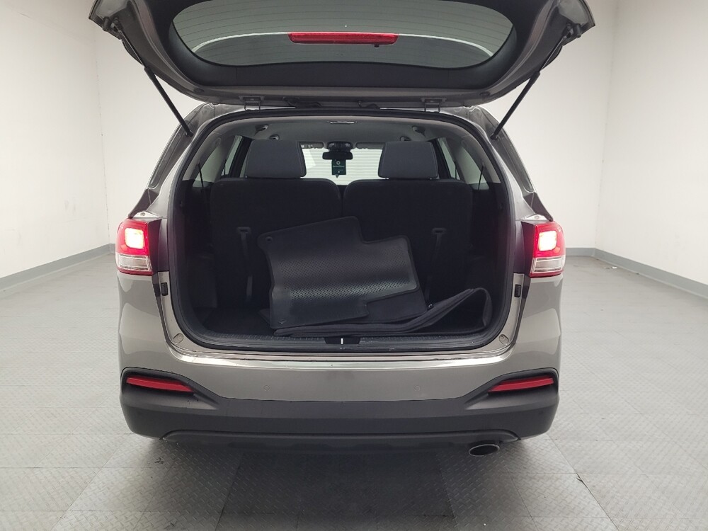 2018 Kia Sorento in El Cajon, CA 92020 - 18095402 29