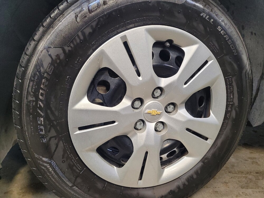 2017 Chevrolet Trax in Riverside, CA 92504 - 18095403 31