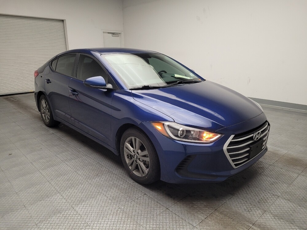 2018 Hyundai Elantra in Fresno, CA 93726 - 18095404 13