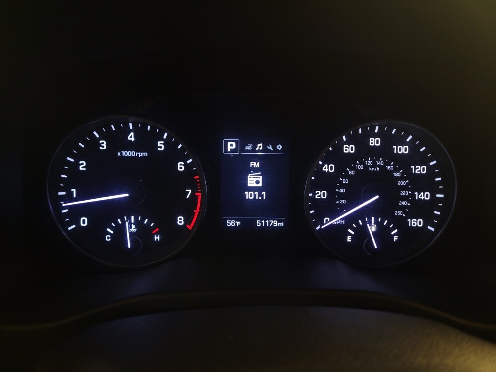 2018 Hyundai Elantra in Fresno, CA 93726 - 18095404 23