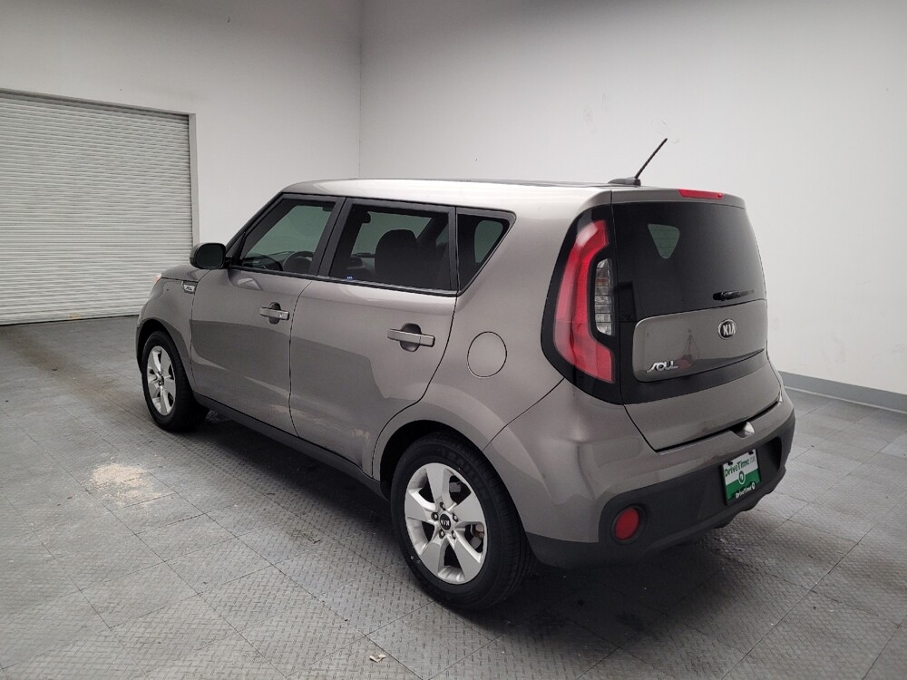2018 Kia Soul in Fresno, CA 93726 - 18095407 5