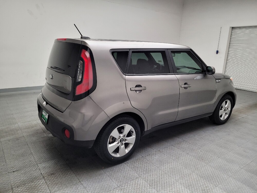 2018 Kia Soul in Fresno, CA 93726 - 18095407 9