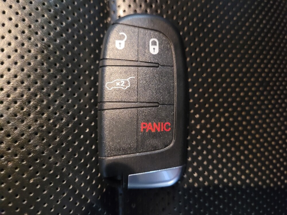 2020 Jeep Grand Cherokee in Sacramento, CA 95821 - 18095410 32