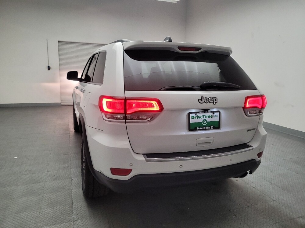 2020 Jeep Grand Cherokee in Sacramento, CA 95821 - 18095410 6