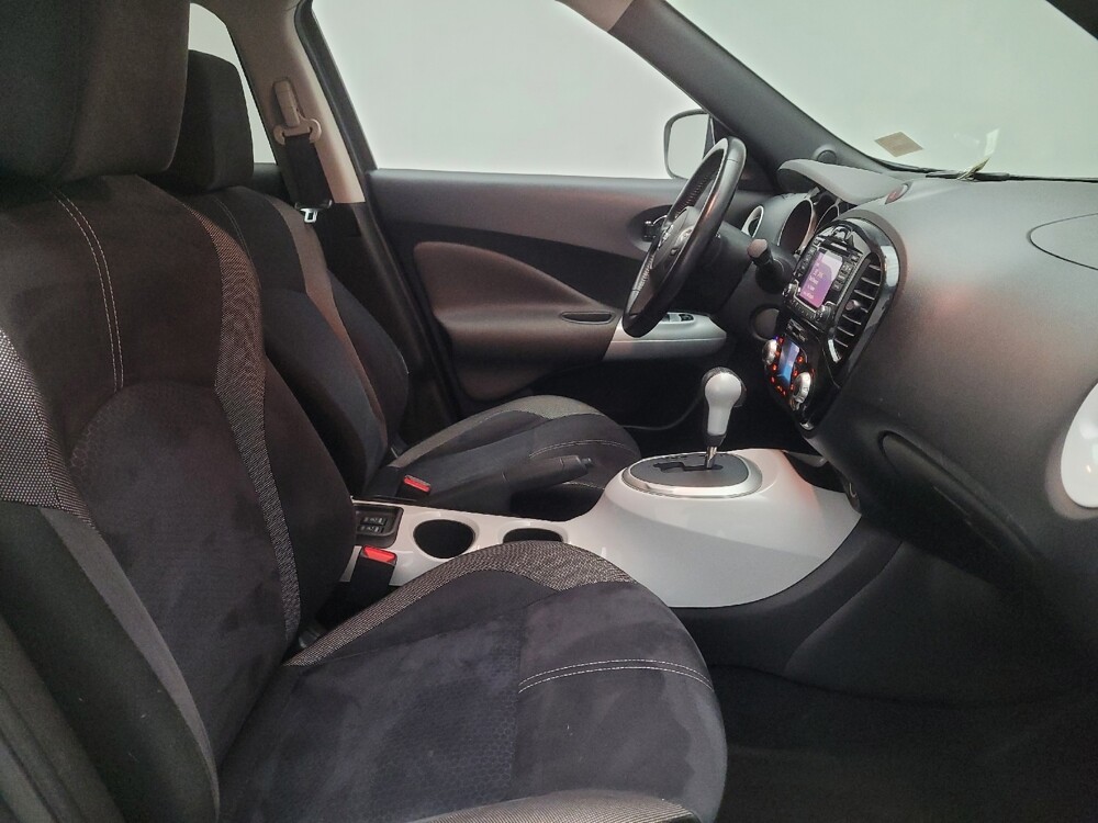 2017 Nissan Juke in Riverside, CA 92504 - 18095411 21