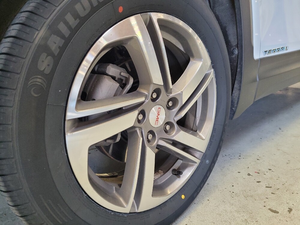 2020 GMC Terrain in Fresno, CA 93726 - 18095413 31