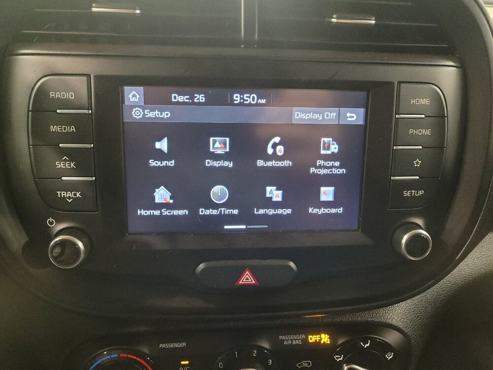 2020 Kia Soul in Montclair, CA 91763 - 18095419 25