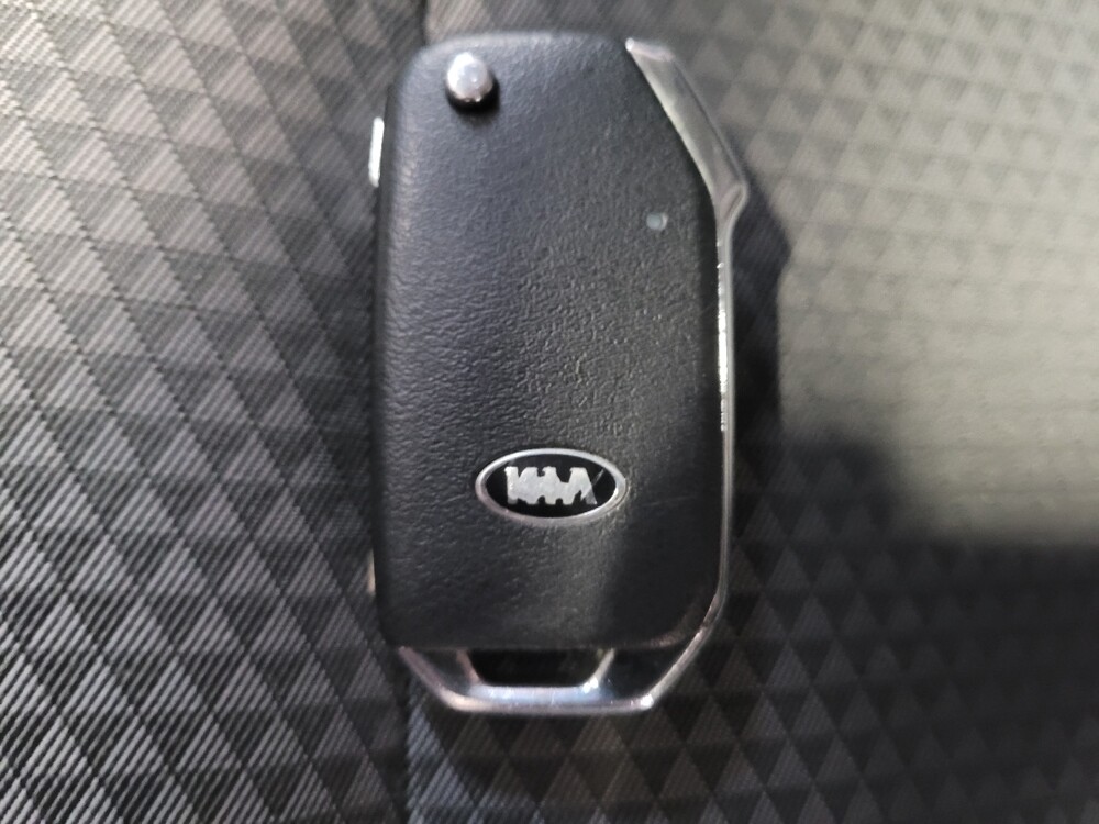 2020 Kia Soul in Montclair, CA 91763 - 18095419 32