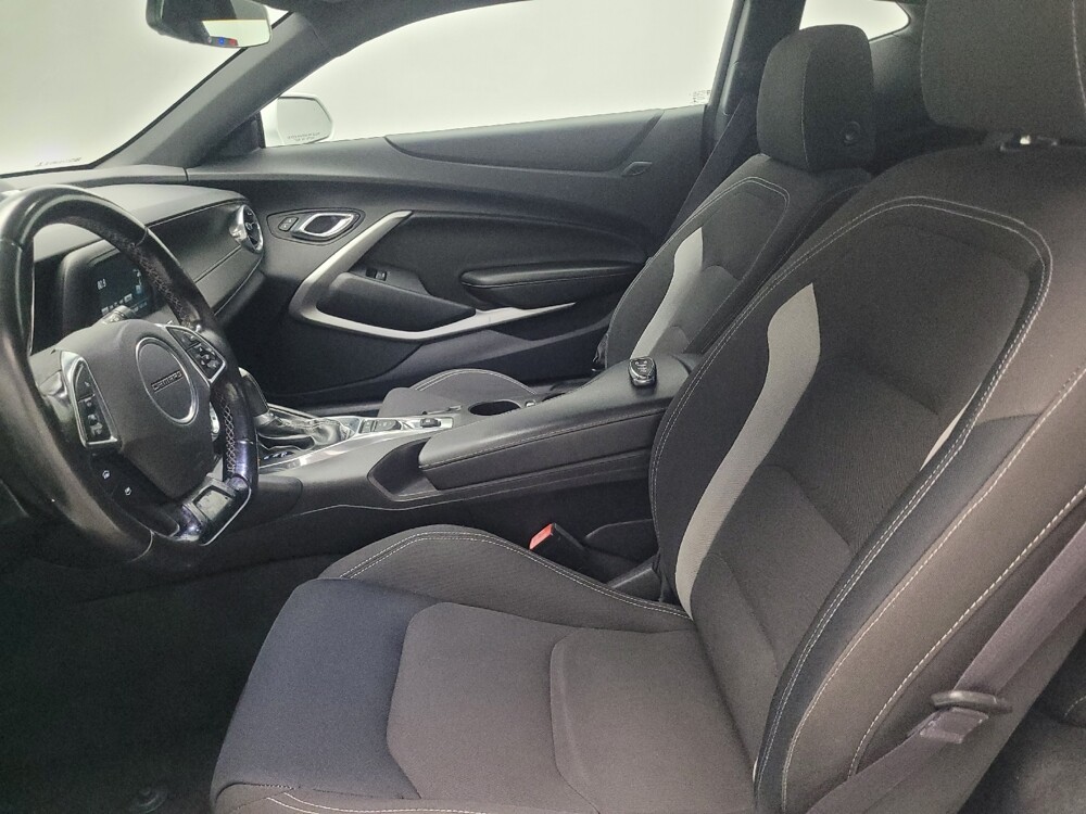 2016 Chevrolet Camaro in Morrow, GA 30260 - 18095420 17