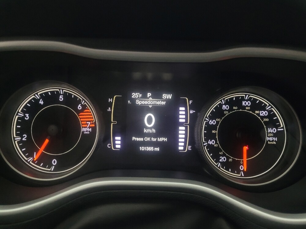 2018 Jeep Cherokee in Indianapolis, IN 46219 - 18095421 23