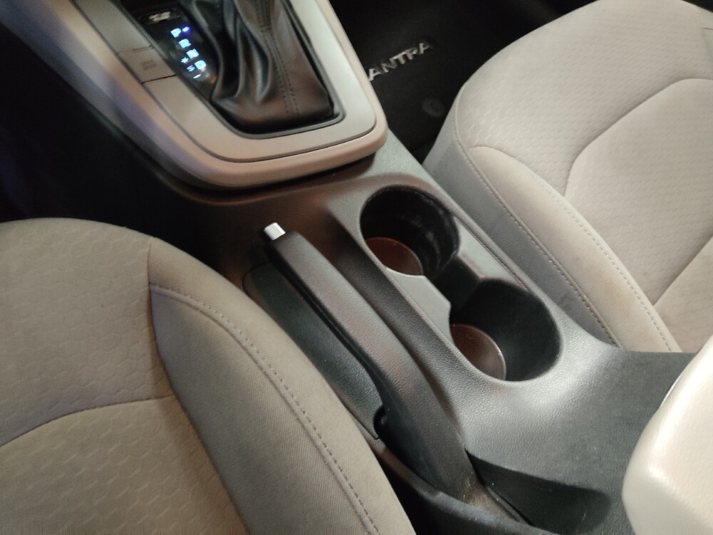2019 Hyundai Elantra in Marietta, GA 30062 - 18095423 26