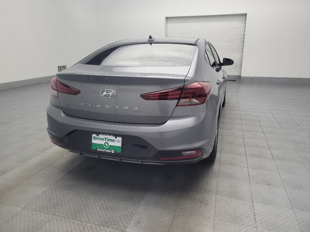 2019 Hyundai Elantra in Marietta, GA 30062 - 18095423 7