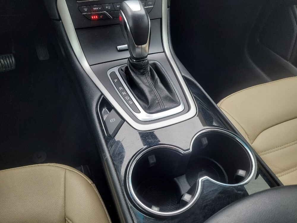 2018 Ford Edge in Conyers, GA 30094 - 18095424 26