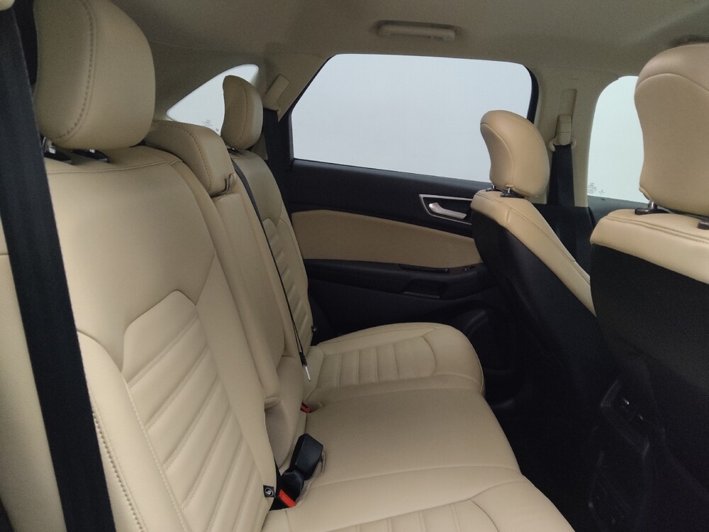 2018 Ford Edge in Conyers, GA 30094 - 18095424 19