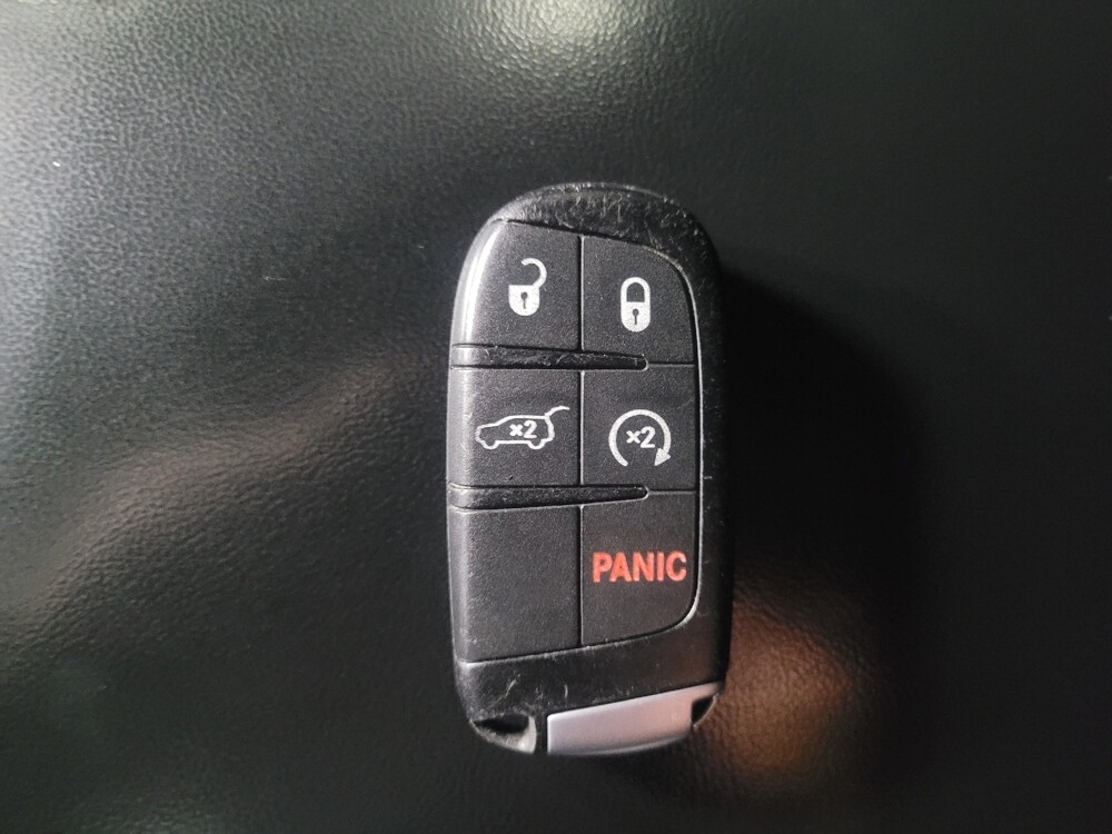 2015 Jeep Grand Cherokee in Morrow, GA 30260 - 18095426 32