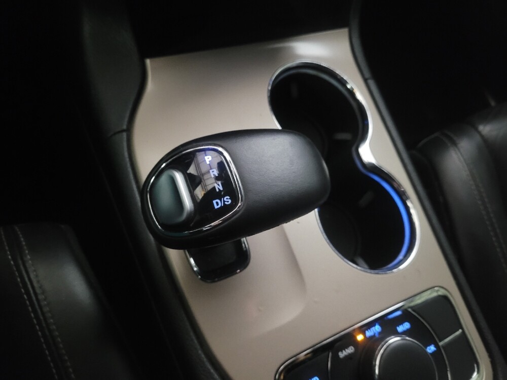 2015 Jeep Grand Cherokee in Morrow, GA 30260 - 18095426 26