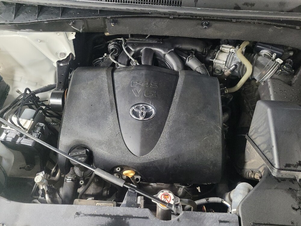 2019 Toyota Highlander in Duluth, GA 30096 - 18095430 30