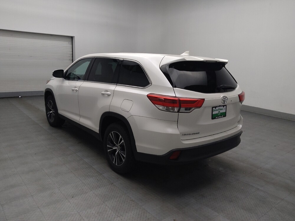 2019 Toyota Highlander in Duluth, GA 30096 - 18095430 5