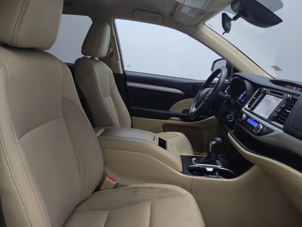 2019 Toyota Highlander in Duluth, GA 30096 - 18095430 21