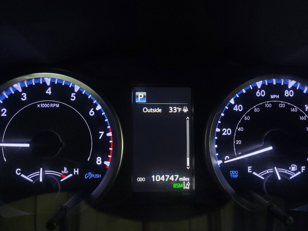 2019 Toyota Highlander in Duluth, GA 30096 - 18095430 23