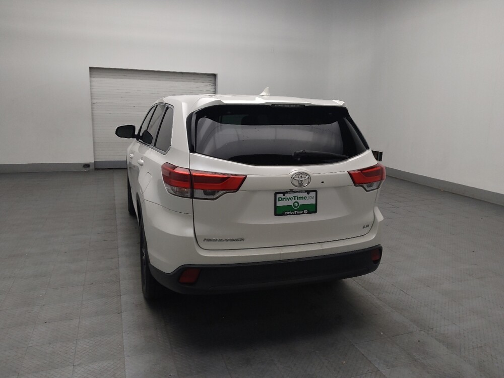 2019 Toyota Highlander in Duluth, GA 30096 - 18095430 6