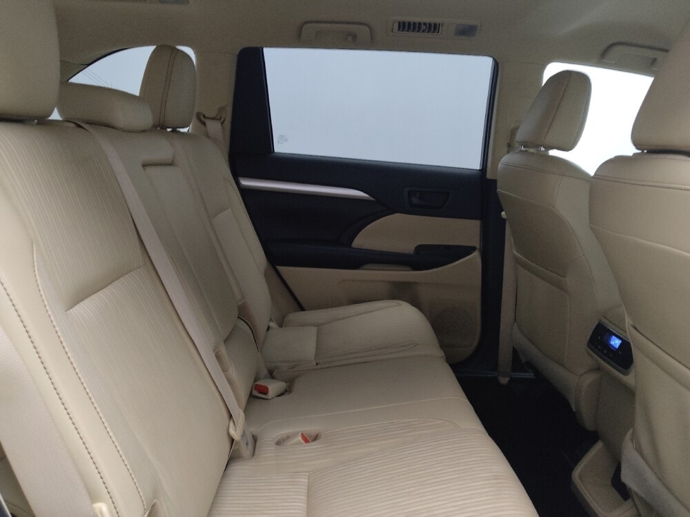 2019 Toyota Highlander in Duluth, GA 30096 - 18095430 19