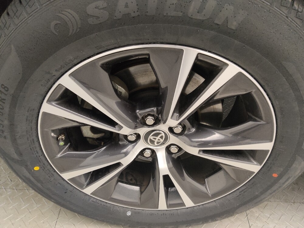 2019 Toyota Highlander in Duluth, GA 30096 - 18095430 31