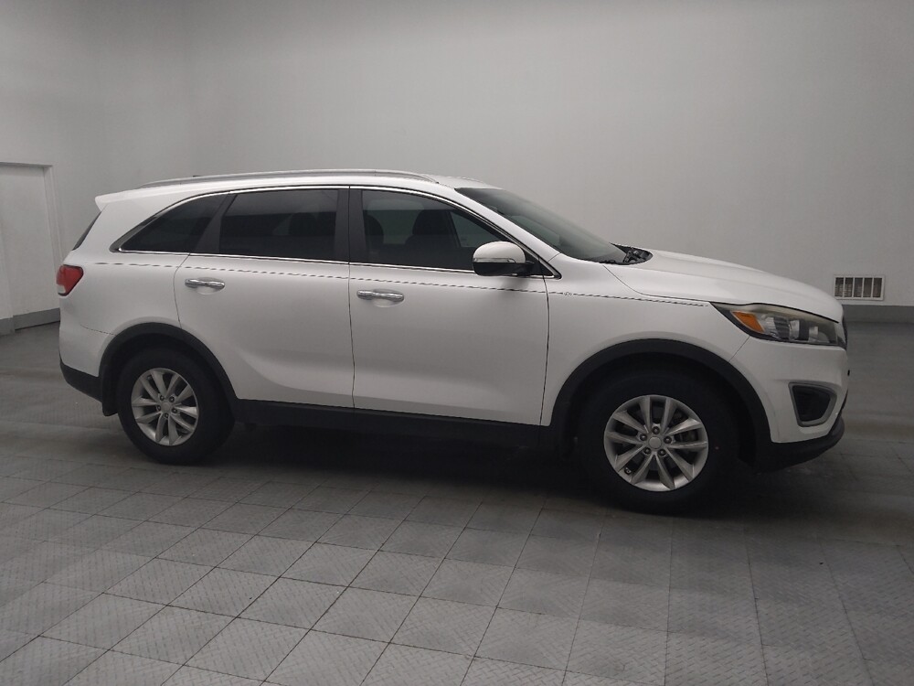 2018 Kia Sorento in Marietta, GA 30062 - 18095438 11