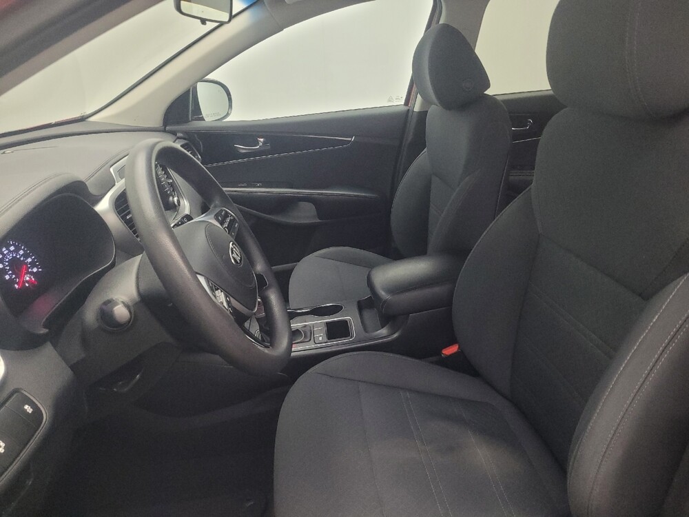 2019 Kia Sorento in Marietta, GA 30062 - 18095440 17
