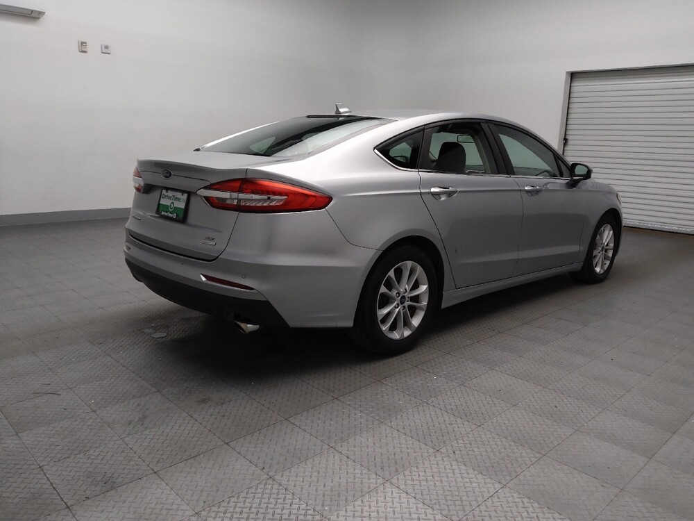2020 Ford Fusion in Plano, TX 75074 - 18095445 9