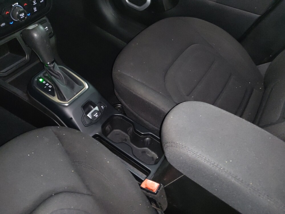 2020 Jeep Renegade in Lubbock, TX 79424 - 18095449 26