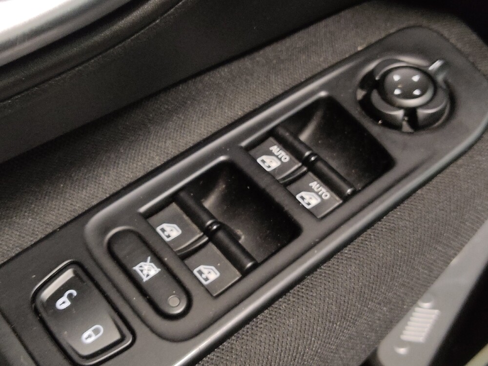 2020 Jeep Renegade in Lubbock, TX 79424 - 18095449 27