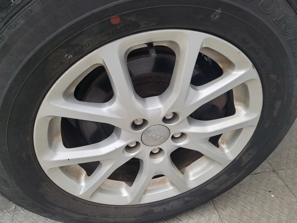 2015 Jeep Cherokee in Madison, TN 37115 - 18095455 31