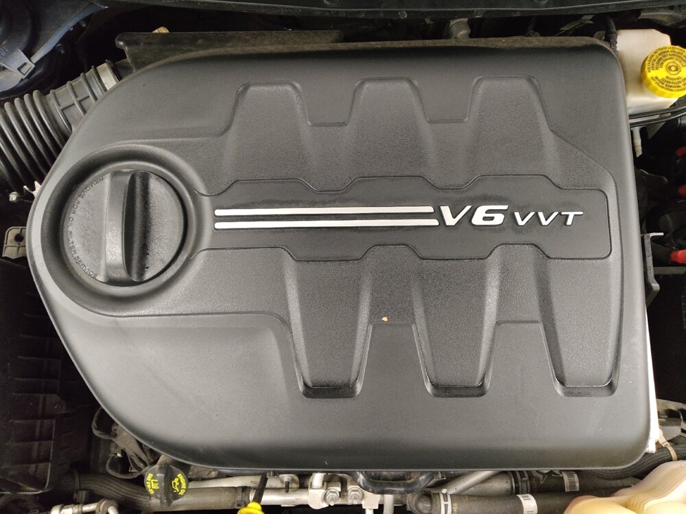 2021 Jeep Cherokee in Lakewood, CO 80215 - 18095457 30