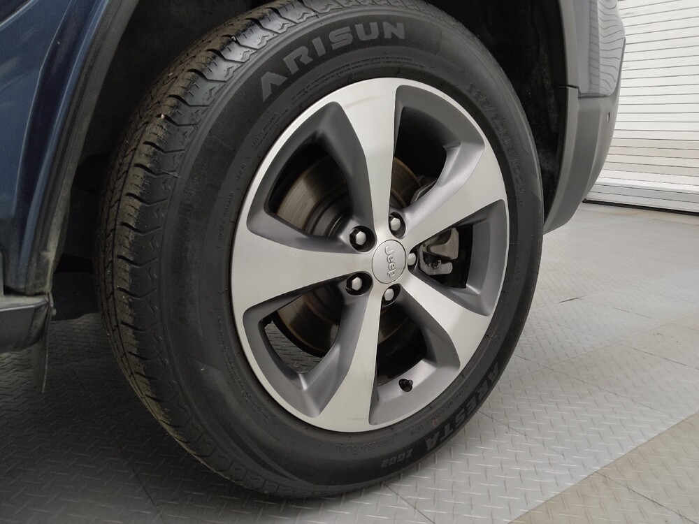 2021 Jeep Cherokee in Lakewood, CO 80215 - 18095457 31