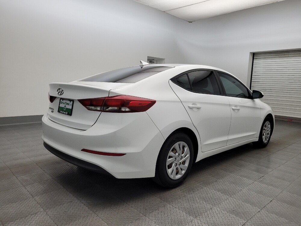 2017 Hyundai Elantra in Tucson, AZ 85705 - 18095458 9