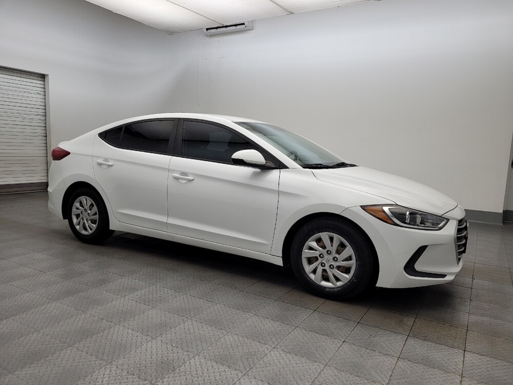 2017 Hyundai Elantra in Tucson, AZ 85705 - 18095458 11