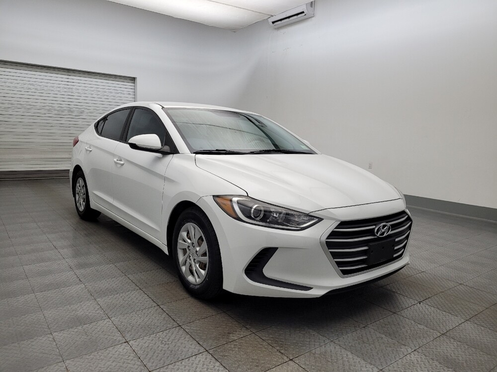 2017 Hyundai Elantra in Tucson, AZ 85705 - 18095458 13