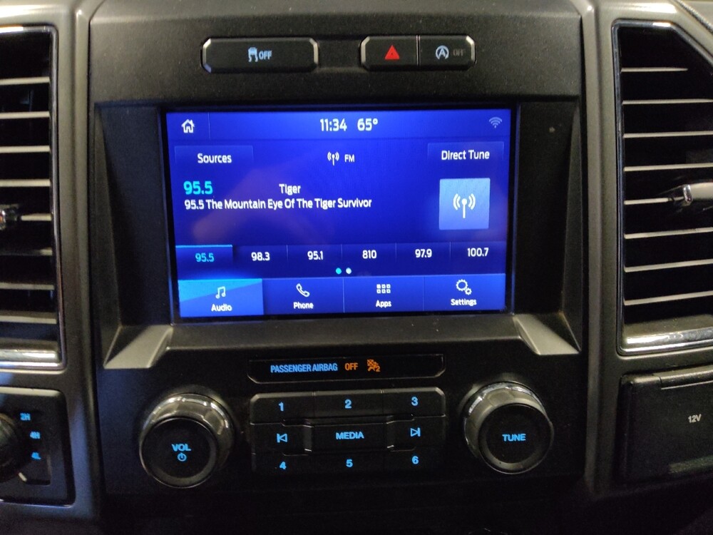 2019 Ford F150 in Glendale, AZ 85301 - 18095460 25