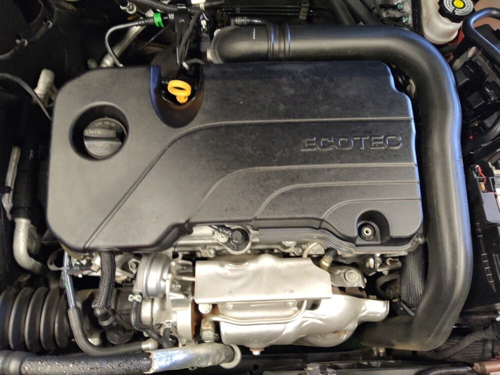 2020 Chevrolet Malibu in Glendale, AZ 85301 - 18095461 30