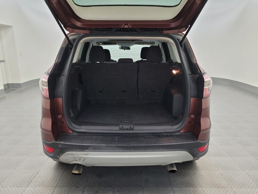 2018 Ford Escape in Glendale, AZ 85301 - 18095462 29