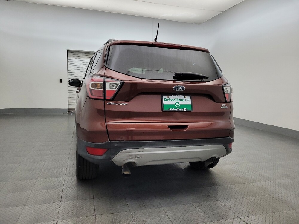2018 Ford Escape in Glendale, AZ 85301 - 18095462 6