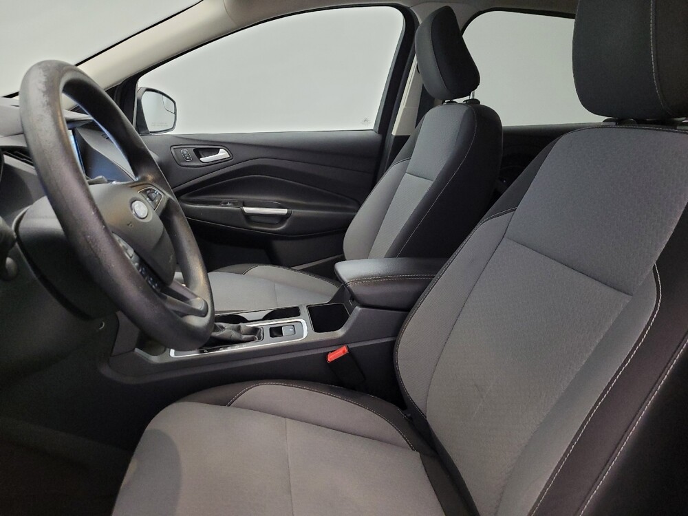 2018 Ford Escape in Glendale, AZ 85301 - 18095462 17