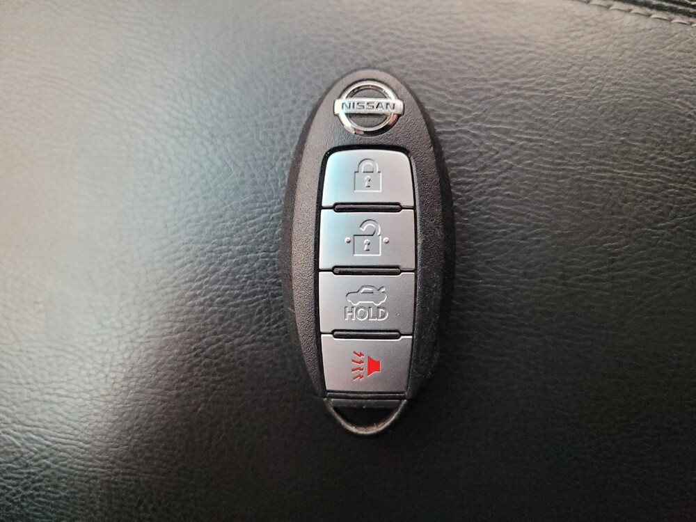 2016 Nissan Altima in Riverside, CA 92504 - 18095466 32