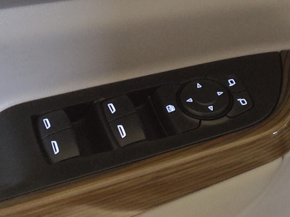 2017 GMC Acadia in Fort Myers, FL 33907 - 18095470 27