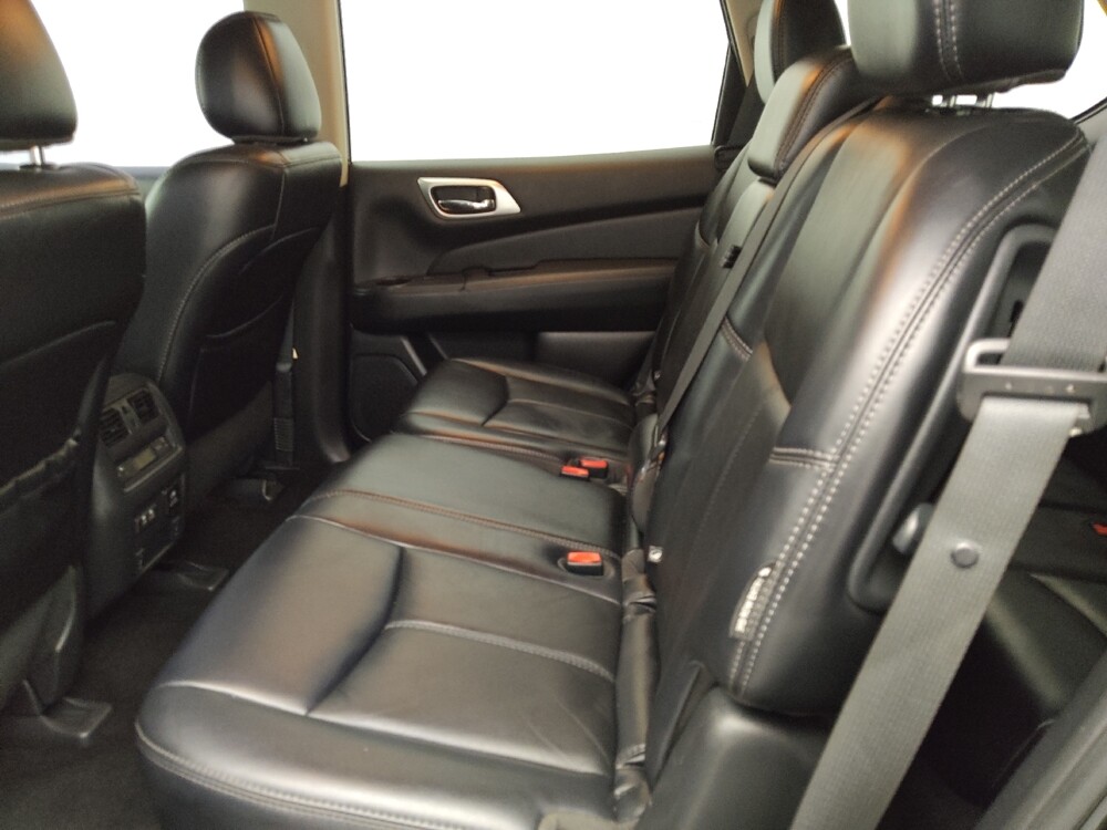 2019 Nissan Pathfinder in Fort Myers, FL 33907 - 18095472 18