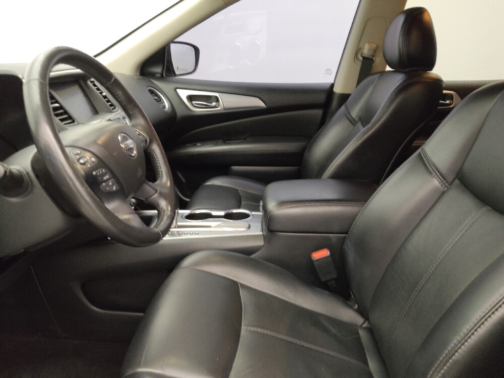 2019 Nissan Pathfinder in Fort Myers, FL 33907 - 18095472 17