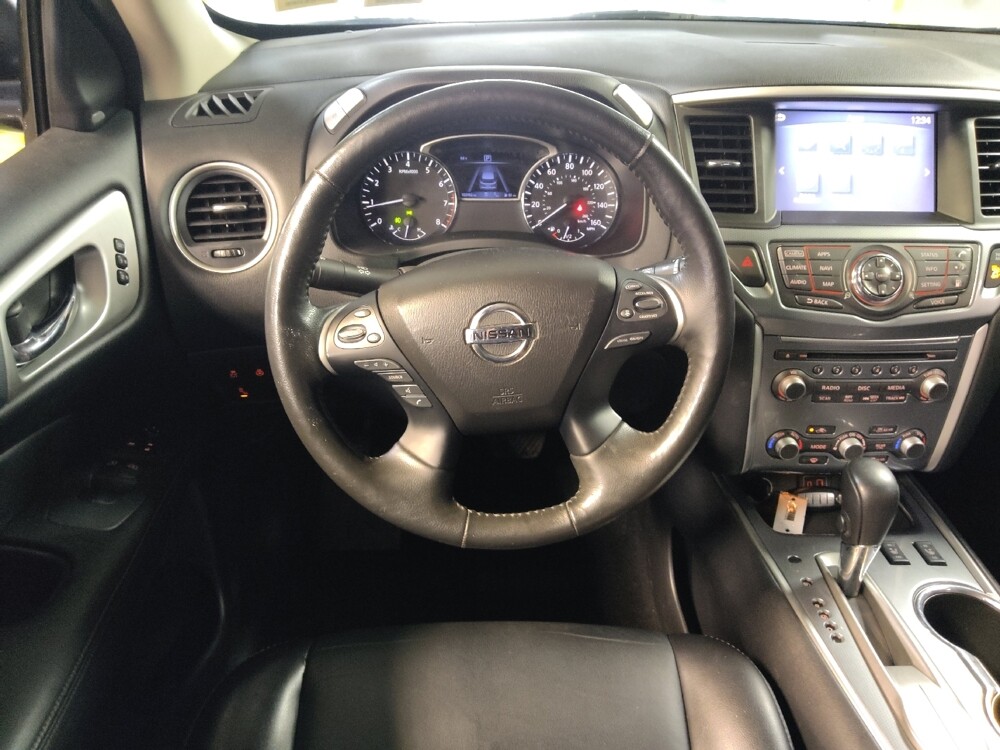 2019 Nissan Pathfinder in Fort Myers, FL 33907 - 18095472 22