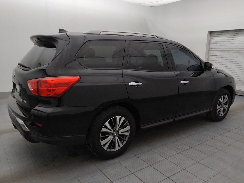 2019 Nissan Pathfinder in Fort Myers, FL 33907 - 18095472 10