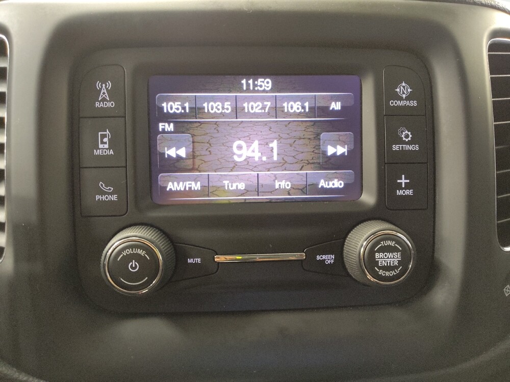 2018 Jeep Compass in Bradenton, FL 34207 - 18095473 25